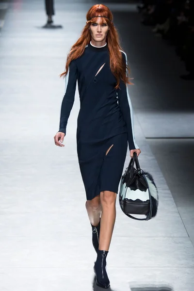Look 33